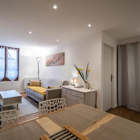 Apartment Le Puit Saint Jean 3 - For 2-4 People Annecy